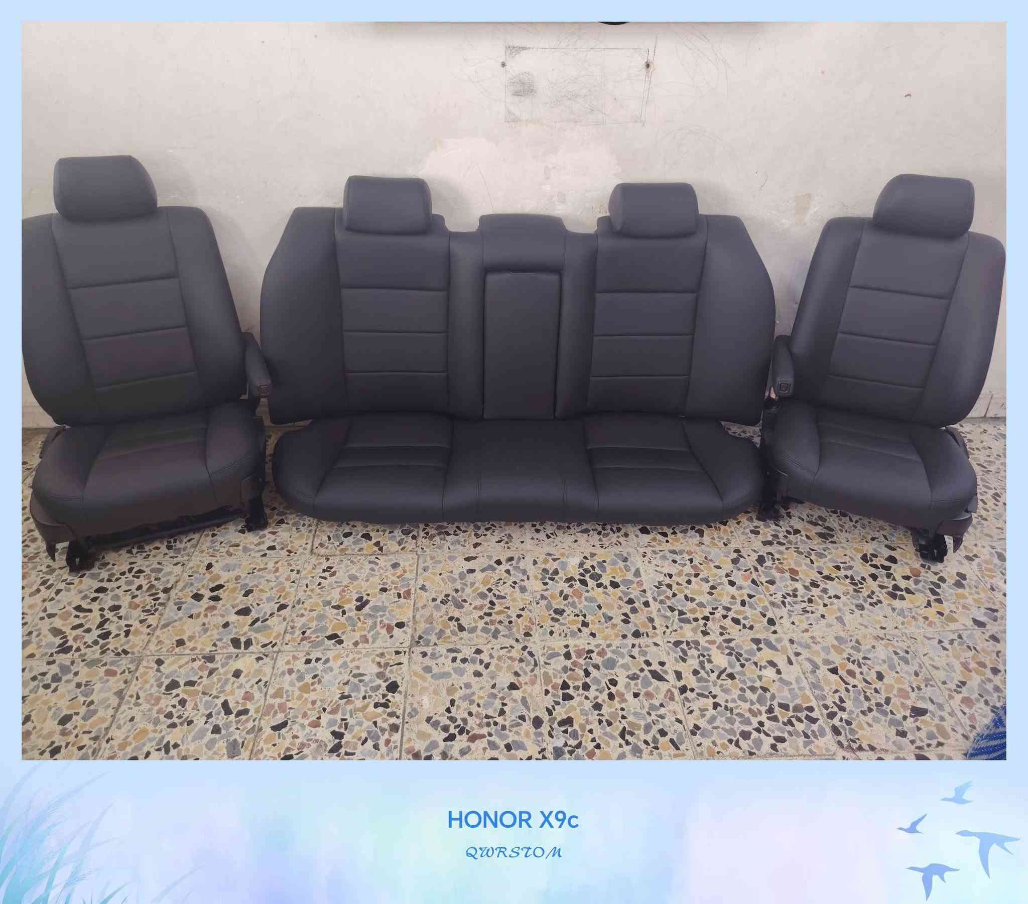 ياالله السلام عليكم للبيع كشنات BMW700 بدي قديم ميكانيكي جلد وعمل درجة أولى السعر 400 الف مكاني بغداد الحرية ***********

نص مكتوب في الصور:
- HONOR X9c QWRSTOM
- HONOR X9c
- QWRSTOM