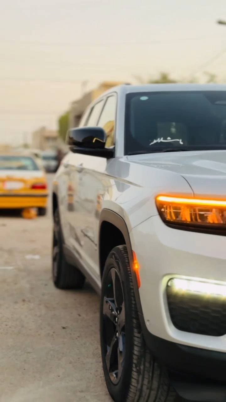 السلام عليكم
جيب 24 لمتد اعلا شي بالمتد  

ممشه 8408Km

مكينه ٣٦٠٠ 

5كامرات 

حساسات ٣٦٠درجه

كامرات ٣٦٠درجه معه بخاخ تنظيف العدسات

مرئات وصطيه كامره

رادارات امامي خلفي جانبي 

تحديد مسار 

قياده ذاتيه 

كشنات جلد حار بارد 

كشنات أماميه كهرباء 

مقود تدفئه 

بنورامه

سايد بريك دكمه

فور ويل 

كشن خزن 

والكثير من المواصفات  السعر 345

سياره جديده لوك حادث خلفي بصيط تعديل بارد بدون تبديل بدون أيرباك والبقي كفاله علا وظع الشركه سياره احلا من الصوره 

مكاني بغداد مدينه الصدر  ***********
