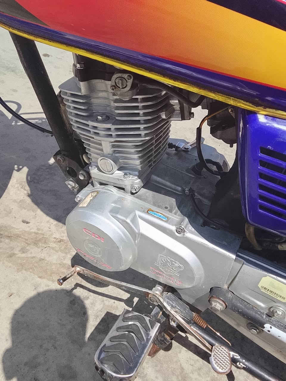 🏍ماطور تايكر 2020
✅ما مفتوح 
✅كهربائيات كلها شغاله كيلو متر +رون 
✅ وزن ثقيل ابو الختم
⚡ شرط شلعه ومعدل
✅ شرط انضف من الصوره
💸 سعره 550 وبي مجال حك جيتك   
📞 *********** بي واتساب
