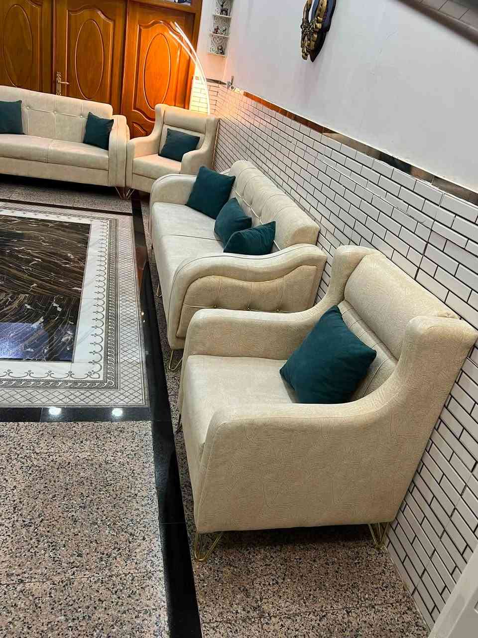 للبيع 🌸
تخم 10 مقاعد
✨ استخدام قليل وحالة جيدة جدًا
📍 العنوان: بابل
📞 للاتصال والاستفسار: ***********

للمهتمين الجادين فقط.
