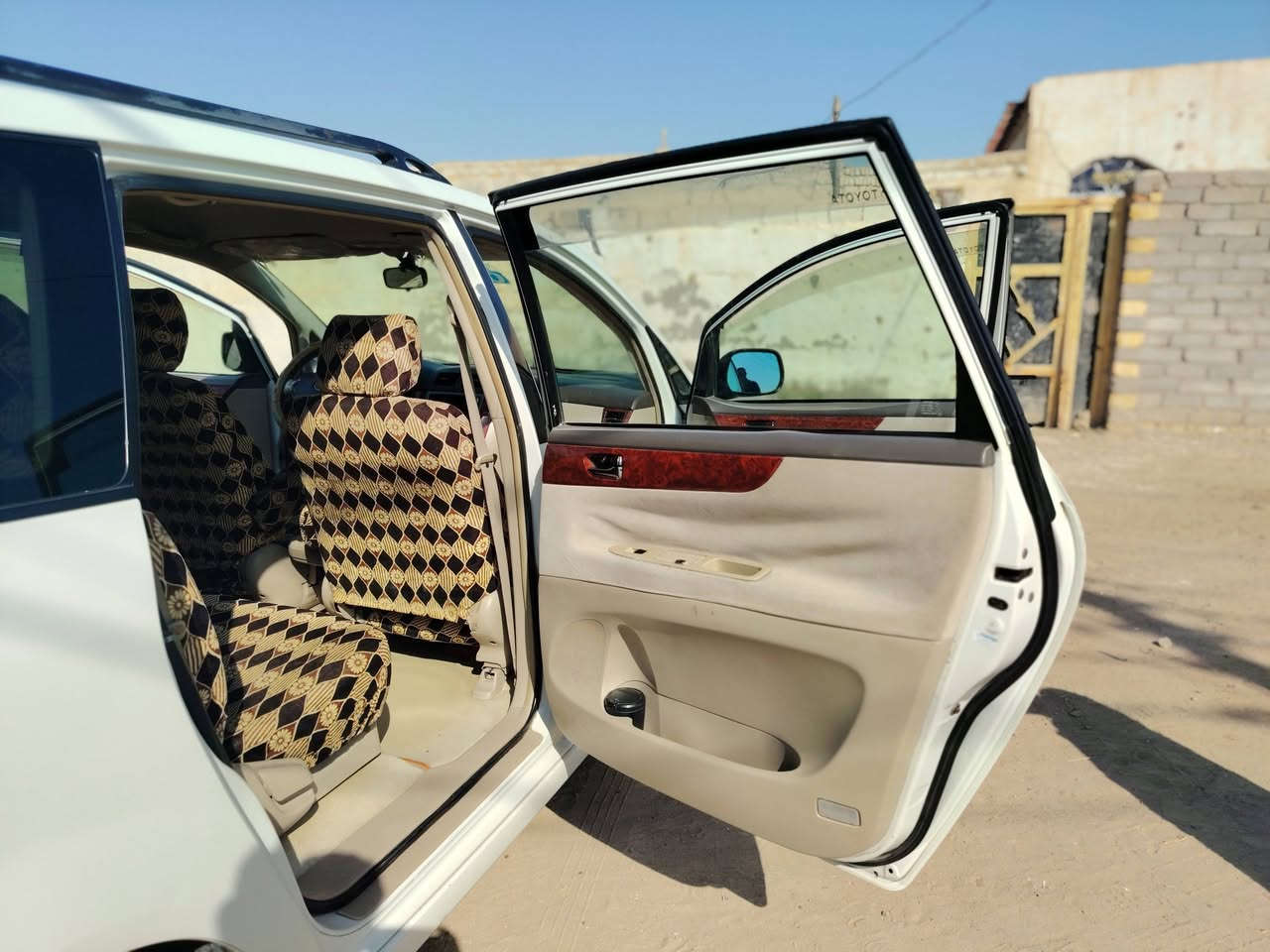 السلام عليكم 

ابصم تو ويل 2003 رقم بصرة 
سياره جاهزة من كلشي تحكم جهتين 
سنويه لل 27 
سياره مانقصهه اي شي تبريد كهربائيات 
مداور ثاني يوم 
 مكانهه ذي قار قضاء الفهود 
السعر  وباقي التفاصيل 

***********
