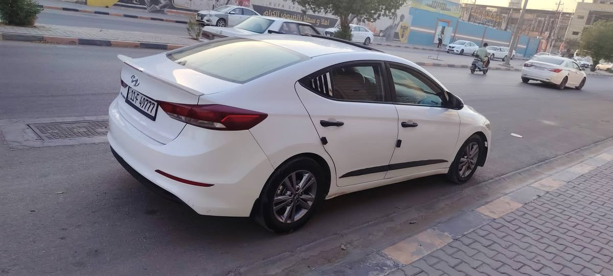 المكان / النجف الكوفة
السعر / 115$ وبيها مجال للطيبين 🌹
رقم بغداد انكليزي باسمنه 
الرقم / ***********
مواصفاته 
مكينة 2000 المرغوب ♨️
وضعيات قيادة 
ايكو اقتصادي✅
سبورت 
نورمل 
فتحه سقف
قطعتين تبريد 
اشاير بالمري شفط 
السيارة جاهزة مابيها نقص  مكينة وكير وحدادية وتبريد ثلج وتدفئة كفالة
