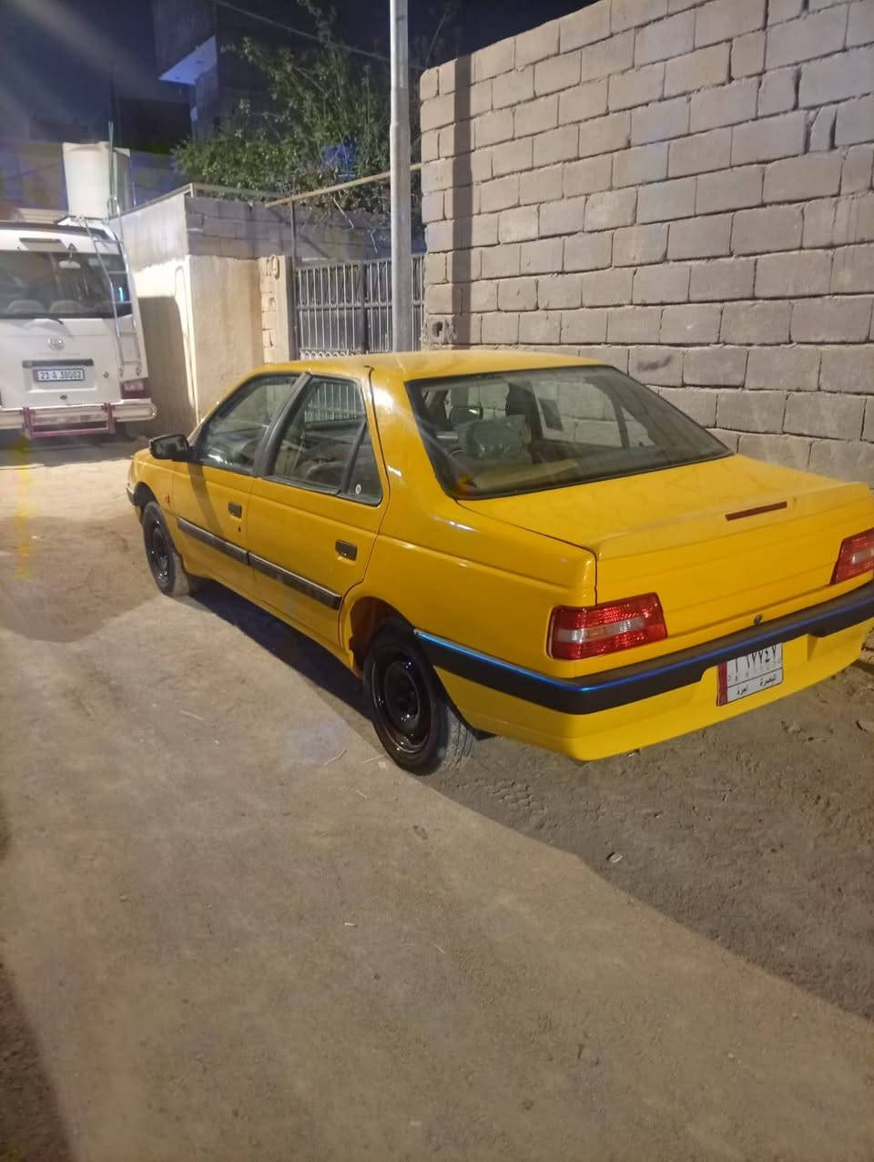 بيجو 405 • ٢٠١٦ • رقم بصرة
