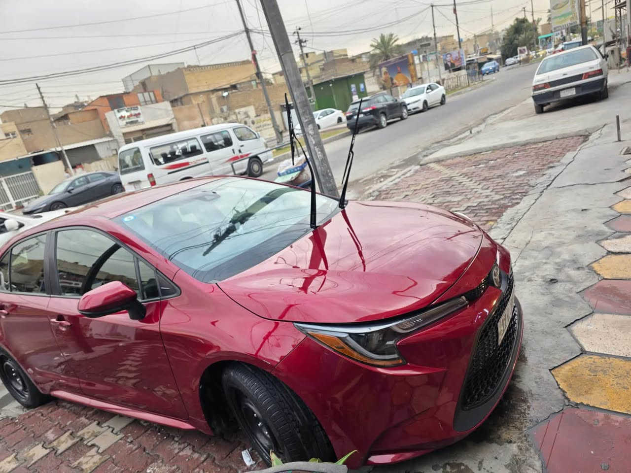 بسم الله الرحمن الرحيم 
سلام عليكم 
كورلا موديل 2022 وارد امريكي حادثهة خلفي مرفق بالمنشور سونارهة هم مرفق بالمنشور ماشية 92 كيلو مو ميل تجي وتشوف بعينك 
السعر 145 وبيهة مجال تجي وتشلع عيوني 
***********
