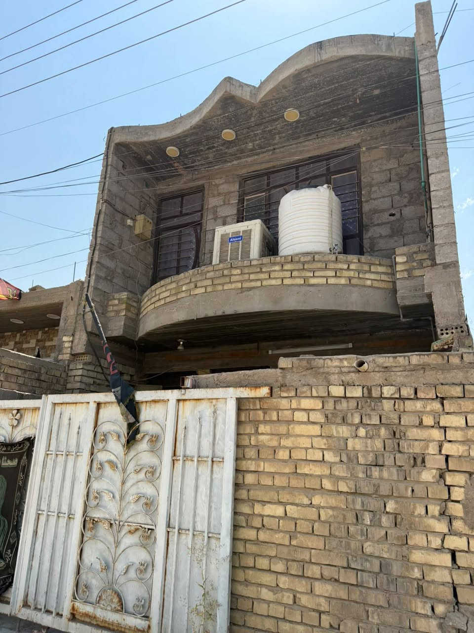 بيت 100 متر طابقين الطابق الاول طابوق و الطابق الثاني بلوك موقع البيت زعفرانيه نهايه شارع المعهد بالسده زراعي بصف طابو خلف المضمد علي سعود او خلف حسينيه الرحمن
سعر البيت 92 مليون  للتواصل 
***********
معندي مازنجر ولا واتساب اتصال مباشر ع
بيت 100 متر طابقين الطابق الاول طابوق و الطابق الثاني بلوك موقع البيت زعفرانيه نهايه شارع المعهد بالسده زراعي بصف طابو خلف المضمد علي سعود او خلف حسينيه الرحمن
