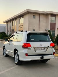 ٢٠١٣ جیهان دەرەجە ١  ٨ بستۆن مەکینە ٤.٦ GXR فول مواسەفات بۆیاخ سارد کر...