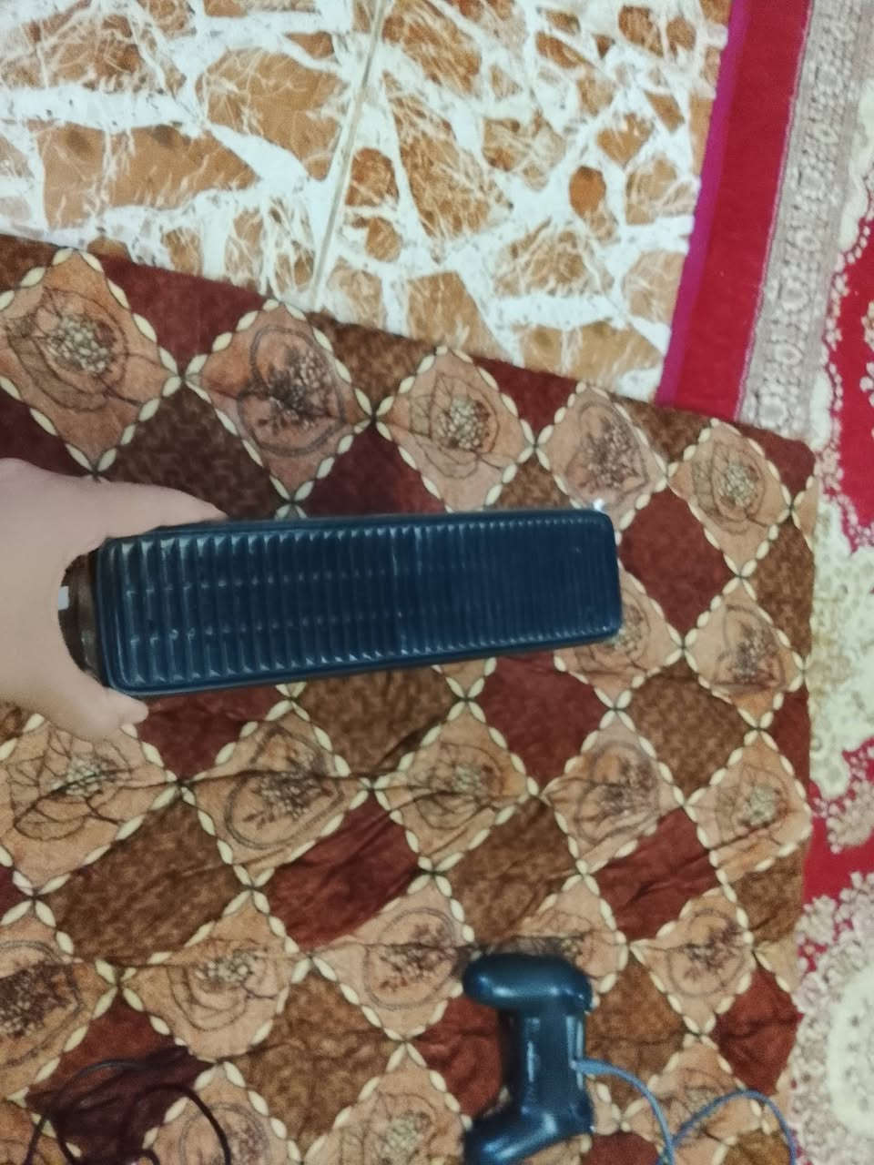 سلام عليكم
XBOX 360 سلم للبيع 
وياه ٣ جوستك ٢ واير ليس واحد واير 
العاب بيه ٢٦٠ لعبه كلهن العاب قويه 
الاستفسارا *********** 
السعر خاص علق وطبلك خاص
