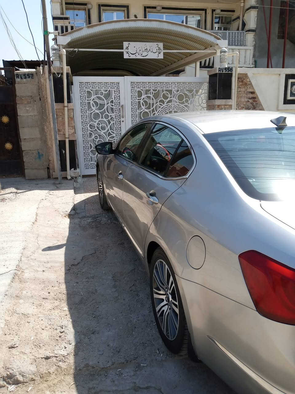 سلام عليكم كية كادنزا وارد امريكي موديل ١٤ بيه ٣قطع كلير بأمريكا بدون ايرباك سيارة كاملة وجاهزة من اي نقص فول ماعدا بانوراما السعر ١١٨ الاتصال ع***********
