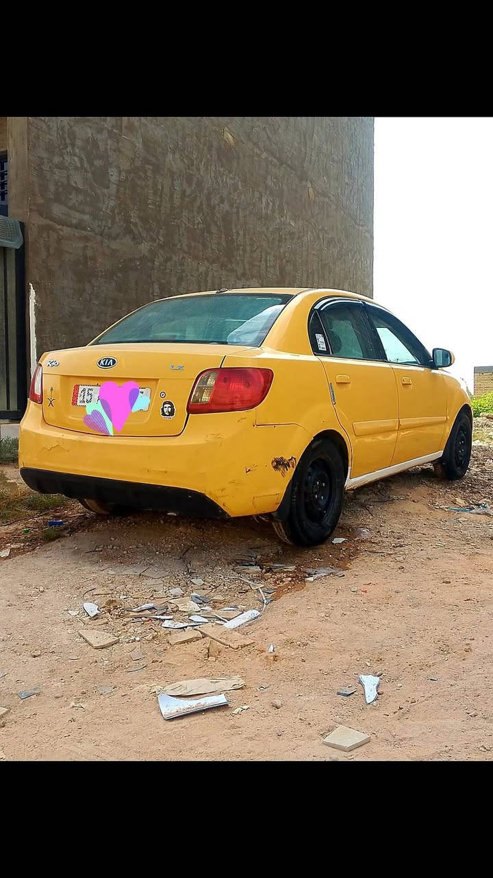 السلآم عليكم من رخصة مدبر الكروب كيه ريو موديل 11  امريكي بيه بنيد مبدل والباقي ليبل واحد  محرك 1600 كير صدر تبريد باتري كله مكفوله سياره بسمي مصفره هيه او غرامات  رقم الجديد دولي  مكاني بغداد  الاستفسار  رقمي       ***********                ***********
