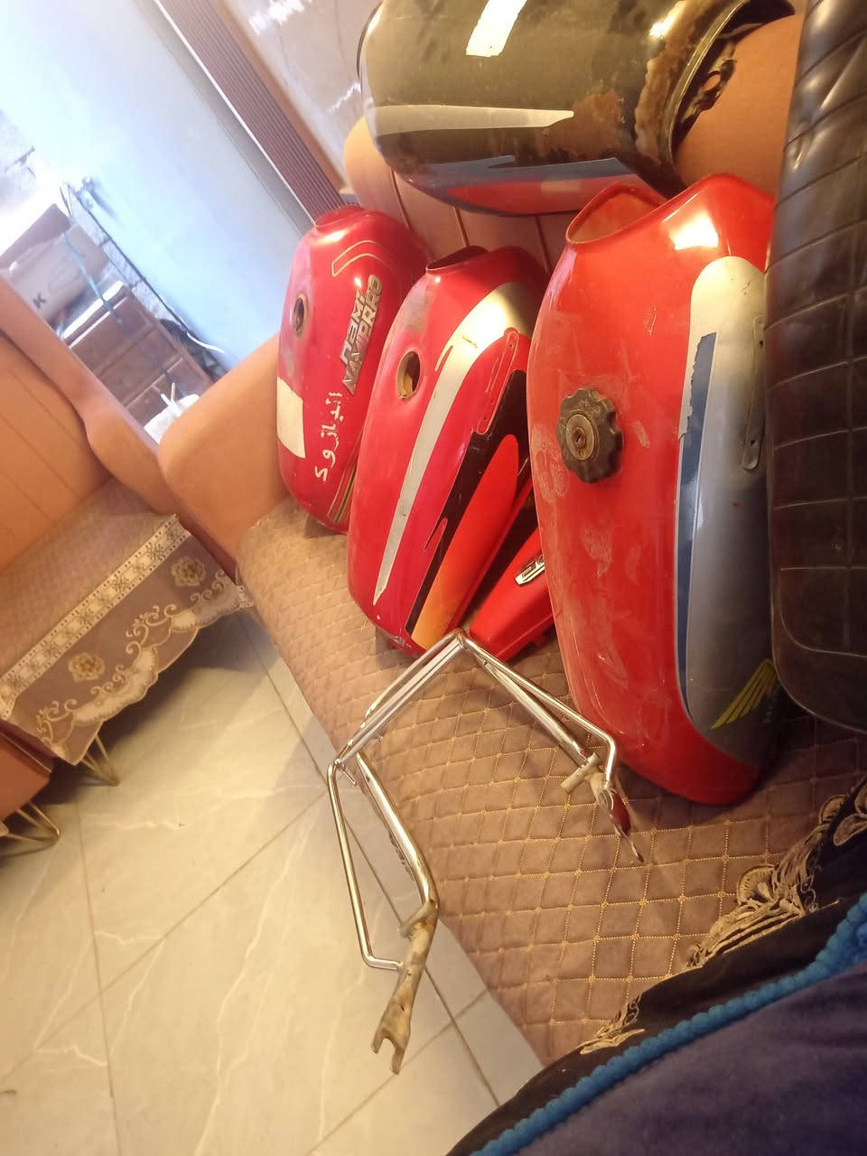 اغراض للبيع نظيفه وياهن عداد الكتروني ***********

