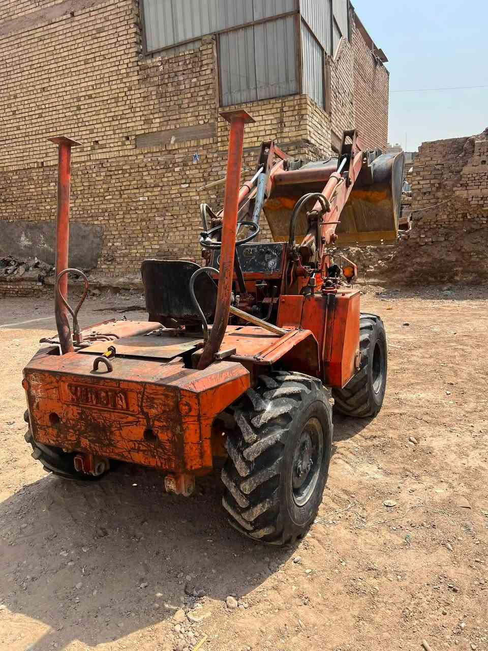 سلام عليكم للبيع كابوتا" (Kubota Loader) ياباني اوراق كامله حجم صغير عل شغل رفع ودفع

السعر : ٣٥ ورقه  

مكاني بغداد باب المعظم / ***********
