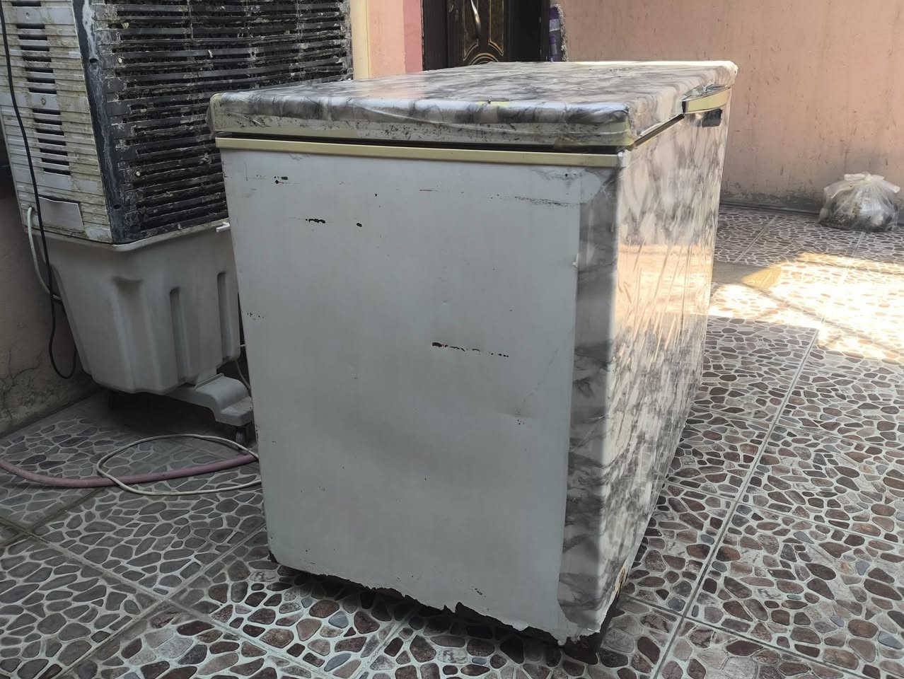 للبيع 📣
مجمدة نص عمر مستعملة، شغال وما بيها أي مشكلة، فقط الماطور منقص غاز والتجميد صاير قليل. شرط الفحص ✅
📍 المكان: حي النصر - قرب صيدلية انسولين.
📞 للتواصل (واتساب فقط): ***********
سعر 50 الف
