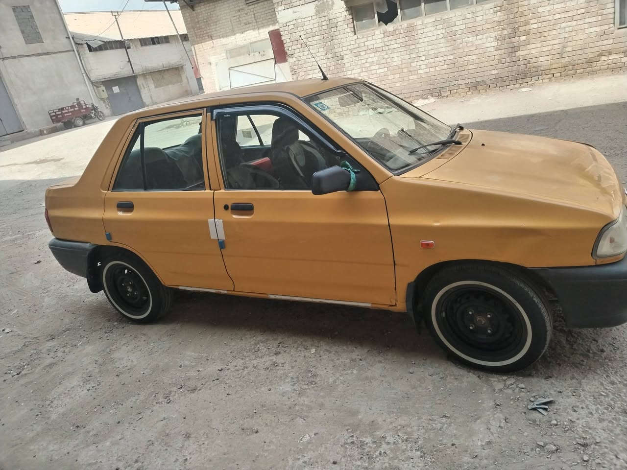 سايبا موديل 2015 رقم بغداد انكليزي
السياره جاهزه نقصهه تبريد  ومبدل جاملغ الامامي جهه السايق شواصي مكفولات معروضه ب٣٢ وبيهه مجال االعنوان الزعفرانيه ***********
