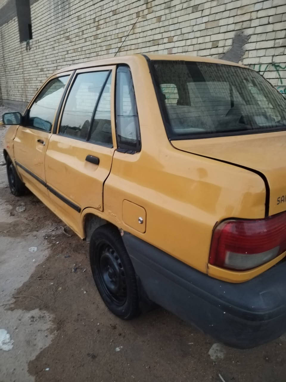 سايبه 12 نضيفه جدا
رقم نجف الماني سنويه 26

مكينه كير حداديه كهربائيات كله شغاله

 تخم تاير جديد سياره جاهزه وترايها يخبل 

سعره 10

مكاني نجف ***********
