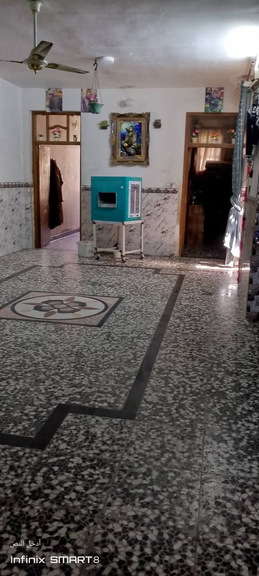 السلام عليكم بيت للبيع العبيدي الرئاسي بيت 300 متر استقبال ومطبخ وصاله على كبر البيت وحديقه غرفتي نوم وحمامات داخليه اثنين منور كراج بيت مشمول بالتطويب مرقم البيت واقع حال *********** الاستفسار عن الرقم واساب

نص مكتوب في الصور:
- أدخل النص Infinix SMART8
- أدخل النص Infinix SMART 8
- أدخل النص
- Infinix SMART 8
- Infinix SMART8