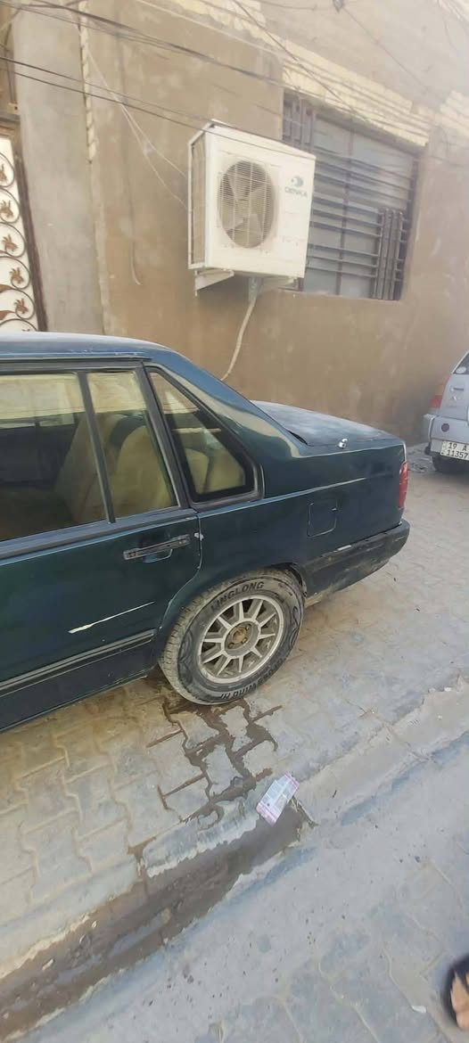 للبيع فولفو موديل 1991 رقم بصره بسمي سياره حلوه تبريد ميشتغل كير اوتماتيك جديد المحرك بي بخار قليل بلادي مامحور السعر 35 وبيه مجال العنوان نجف بلكوفه ***********
