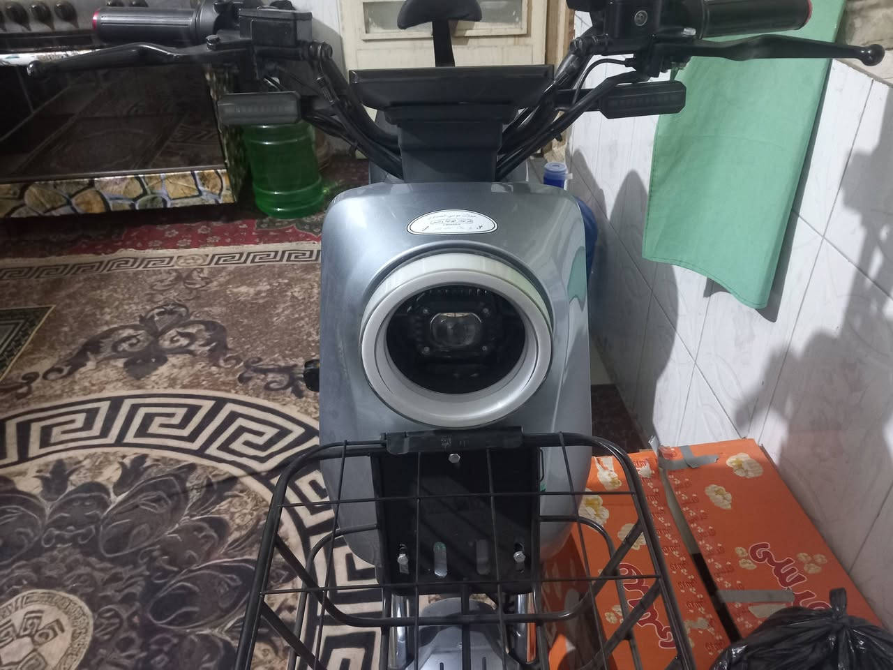 بايسكل شحن R9 نظيف جدا جدا خمس بطاريات كبار صارلهن اقل الشهر مبدلات موديل 25 ونلي الأصلي السعر 450 وبي مجال قليل كربلاء البوبيات  موبايل *********** بي واتساب بس الشراي يتصل رجاء

