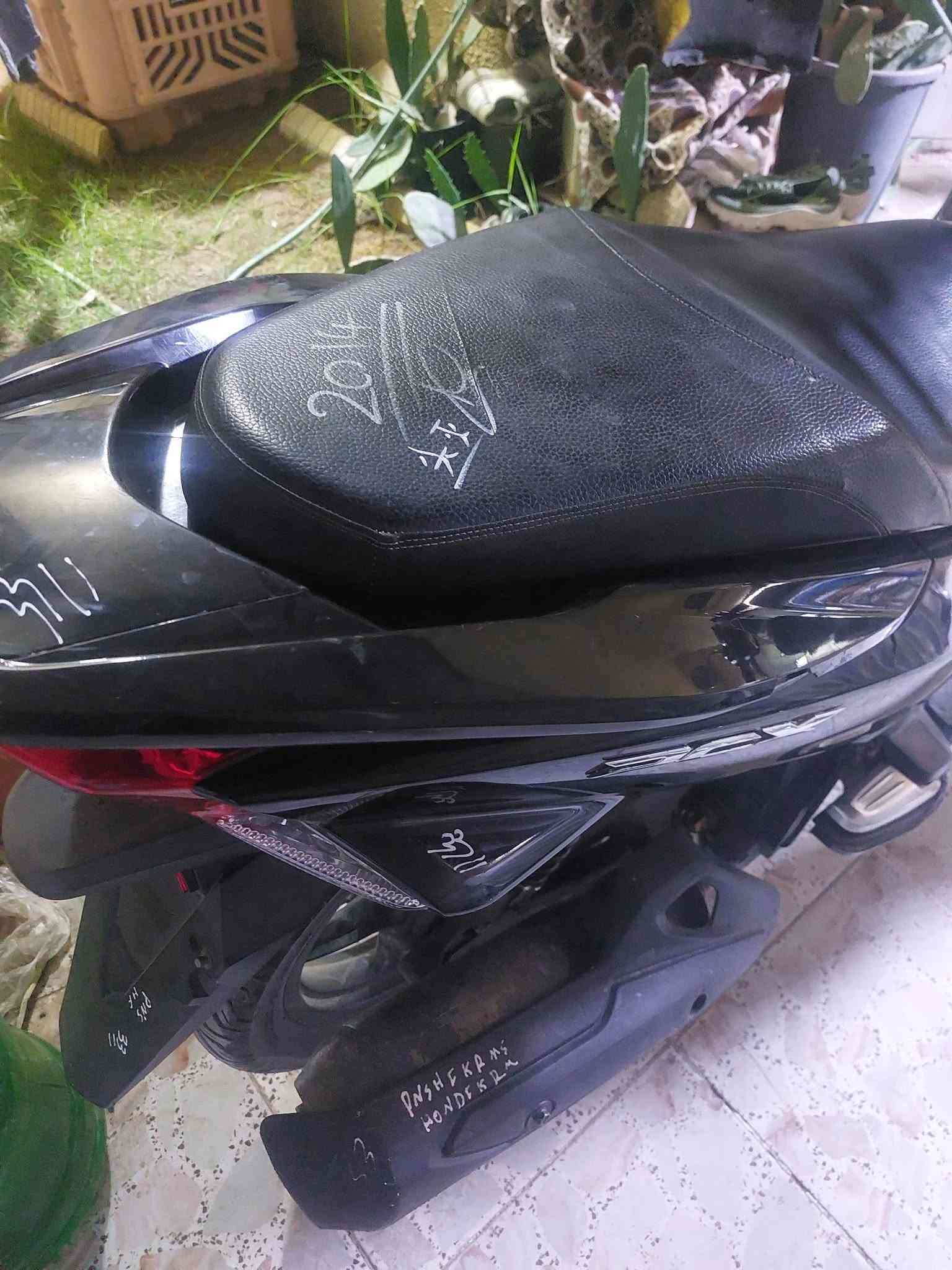 بي سي اکس • ٢٠١٤ • ماشية ١٦