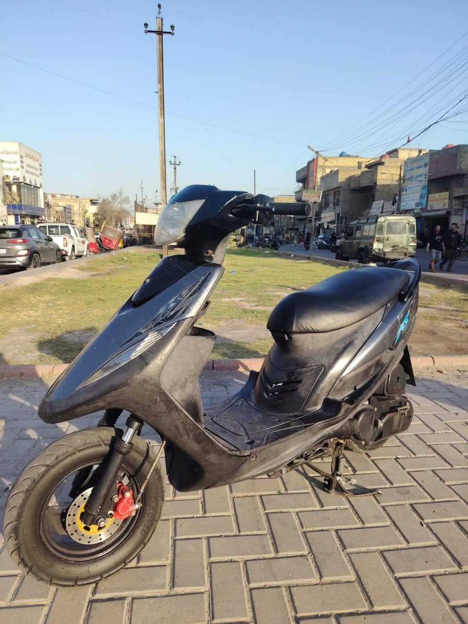 السلام عليكم دراجه ماكس بلاديه كل نقص ما بيها ما مفتوحه مكان بغداد حي النصر السعر 600 الرقم ***********
