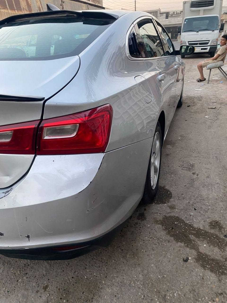السعر 85وبية مجال للشراي
ماليبو 2018 فول مواصفات LTمعروفة مواصفات

خمس بصمات

تحكم ستيرن

تبريد قطعتين

كار بلي

حادثهة جاملغ وبنيد 

السيارة مابيه نقص 

مكان بغداد
للاستفسار
***********
