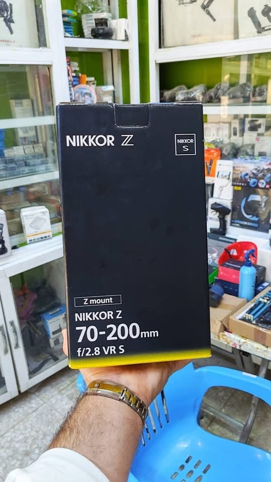 نيكون Z8  و عدسه 70-200

اخت الجديد شترها 1k 

كارتون ملحقات اصليه 

البدي \       3،650،000

العدسه \    2،150،000

بيع او مراوس. 

مكاني بابل \ ***********
