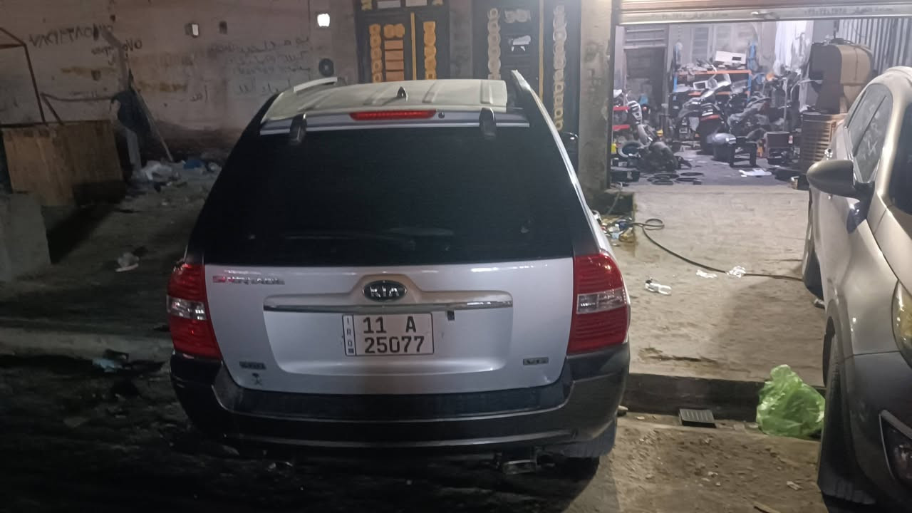 سبورتج 2008 كفالة عامة 
 مكينة ستة سلندر v6جديدة 
تبريد ثلج 
شاشة 
بلوتوث
كامرة 
مكينة كير كفالة حدادية جديدة تايرات نضيفة 
فور ويل دفع رباعي 
السعر 118
رقم بغداد
مكانها كوفة 
***********
