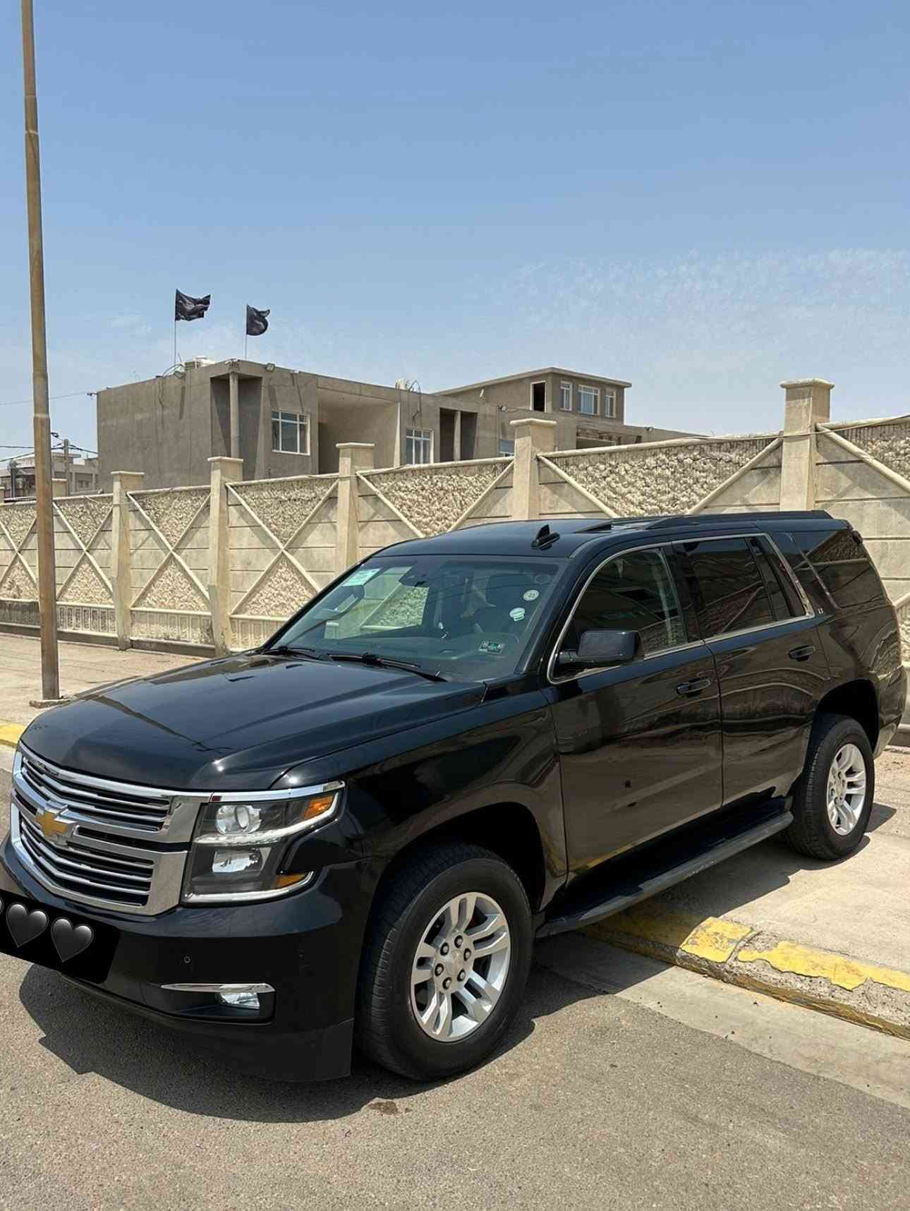 تاهو 2018 LT بلاس  
فول مواصفات عده البصمه وثلاجه 
سلايت 
كشن هزاز 
تدفئه بالكشنات 
شاشه كبير 
كامره HD
كشنات منفصل  ملكي 
كشن ميموري خزن 
صندوق كهربائي 
ماشية السياره111 الف 
حادثه تبديل جاملغ السائق وطرف من البنيد ولجاملغ الثاني صبغ قليل 
زنون اصلي 
السياره بوليش جديد

سابقاًً ادوات وسجلتة دافع كمرك مستلم قرص 
ولرقم على المشتري. 
نهايت السيارة 245 
فلوس الرقم على المشتري 🛑 
العنوان بصرة
***********
