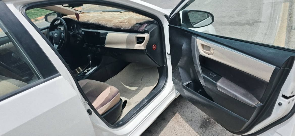 السلام عليكم 👋
للبيع: تويوتا كورولا 2016 🚗خليجي

المواصفات: شاشة اندرويد 
كامره تحكم استيرن 
اشاير بالمري 
نضام ايكو سبورت 
السنوية: 2029 (شرط التحويل) 
رقم التسجيل: السليمانية
الحالة الميكانيكية: محرك 1600 المحرك والگير بشرط، غير مفتوحين ولا مضروبين إسبانة. ماشية  100 ميل 
الصيانة: تم تبديل الصدر، والدرايف شفت، ورؤوس الرواط، وجميعها جديدة. تبريد ثلج راديتر جديد 
الحالة العامة: السيارة جاهزة للاستخدام ولا تحتاج أي مصروف أو نقص. ترايك وين ميعجبك 
رقم *********** بي واتس اب 
مكان السياره ديالى خانقين
  السعر ( 112 )وبي مجال
