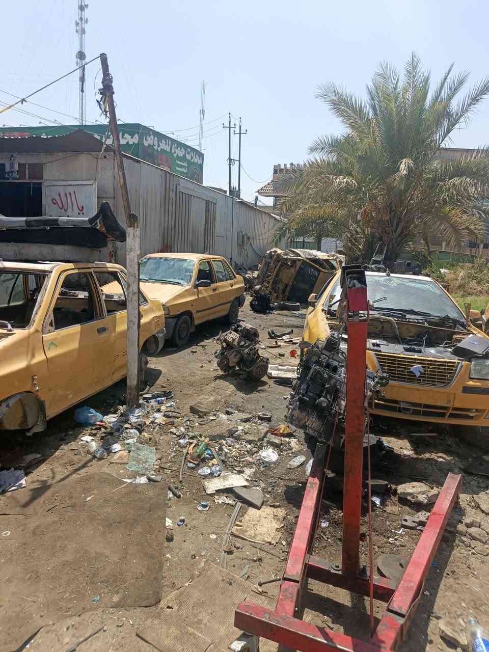 السلام عليكم يتوفر جميع التفصيخ الايراني بانواعه محرك سايبه 200 ضمان 20 يوم محرك السمنت 350 ضمان 20 يوم يتوفر جميع قطع الغيار الايراني وباسعار مناسبه عنوان بغداد الزعفرانيه قرب جامع الصدرين كراج على الشحماني***********
