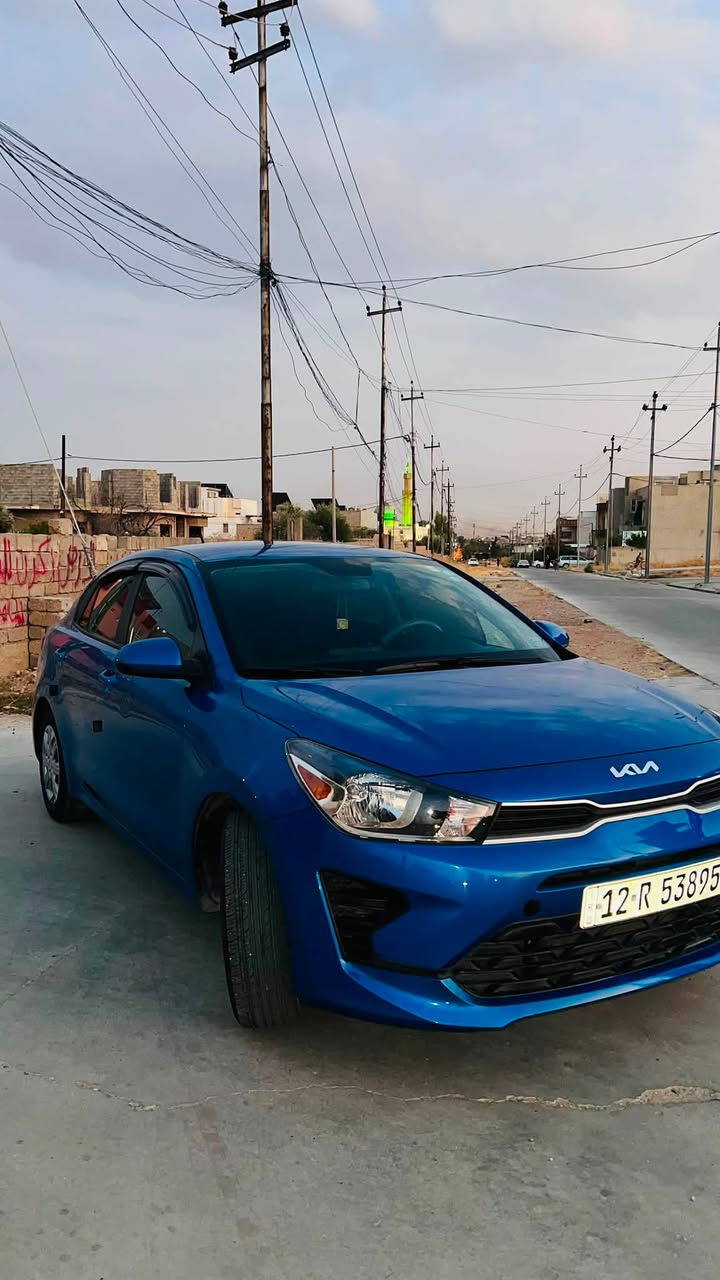 Kia Rio 2023 
كيا ريو 2023 
الممشى : 25 الف ميل 
الضرر : جاملغ تبديل بجم كبس صندوك كبس 

مواصفات النص فول 
مثبت سرعه 
ابل كار بلي 
اندرويد اوتو 
السياره نظيفه حيل على ايدي من جت من امريكا 
تاخذ السياره ما بيها برغي نقص 
السعر 128 وبيها مجال بسيط 
للتواصل ***********
