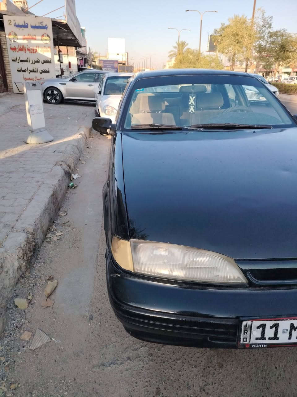 سلام عليكم دايو موديل 94 رقم بقداد انكليزي سنويه مشروع وطني لل 28هزه جديد تحويل مباشر محرك مفتوح وكير اوتوماتيك نضاف داخل نضيف  كهربايات كله شقاله السياره جاهزه السعر 28  الهاتف*********** مكان السياره الفلوجه
