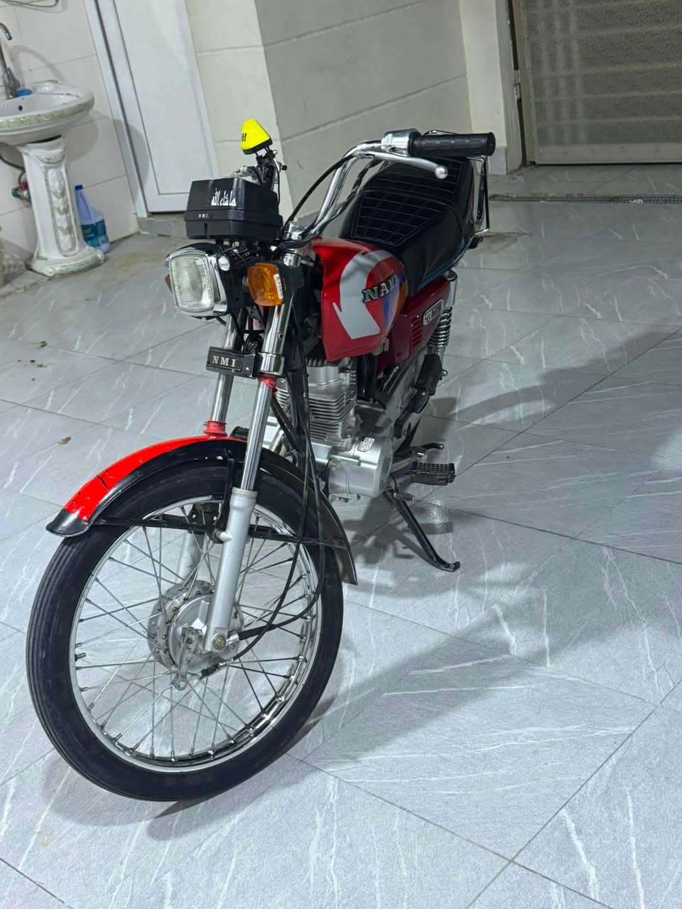 دراجه  بيه شاصي نامه شلامجه ٢٣ اوراق بيه مكينه ٢٥ خبر من الله سعره٥٥٠بيهً مجال ديالى بلدروز ***********
