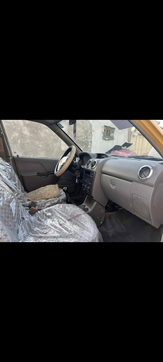 السلام عليكم سايبه موديل 12 للبيع كير مكينه تبريد كفاله مكفوله من الظربه والصبغ بلاديه بيها ملاحظات بسيطه جداا 
سنتر لوك ريمونت تخم تاير جديد العالي ابو الخطه  دبل اشاره زنون لايت عالي ناصي زنون مضخم صوت سماعات كهربائياتها ع البلاد جاهزه على اخر حبايه ربع ماتصرف عليها السعر 29 وبيها مجال بسيط جداا المو شراي لا يعلق ولايخابر كلشي موجود بلسوك والنظيف والمايتعب غالي 
***********
