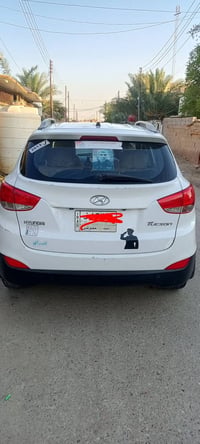توسان 2013 محركها 2000 دوش  مكفوله من الصبغ والتبديل السونار مرفق منشو...