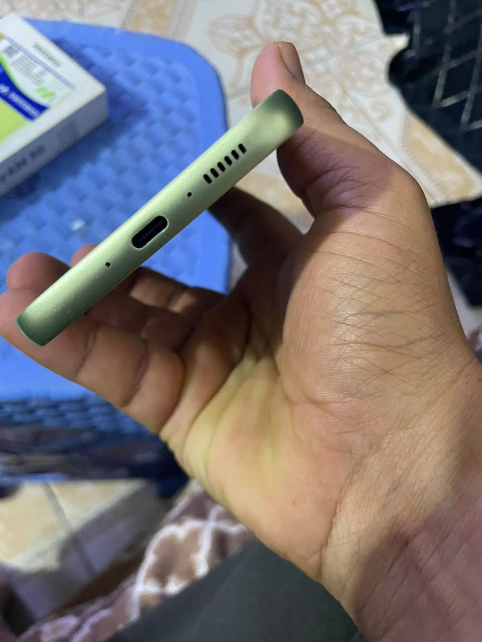 موبايل سامسونك A34 G5 ويا كارتون فقط  ذكره ١٢٨ موبايل اخو جديد
