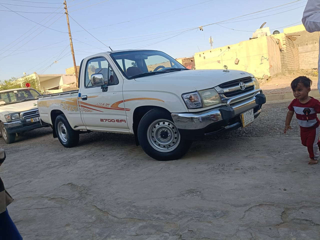 سلام عليكم للبيع جمره موديل 2002رقم بابل مشروع وطني مكفوله كفاله عامه مكينه وكير وكسن وشاصي كله نضيف حداده جديده كرهبايات كلها شقاله عنوان ميسان ناحيت كميت سعر 85وبيها مجال ***********/////***********
