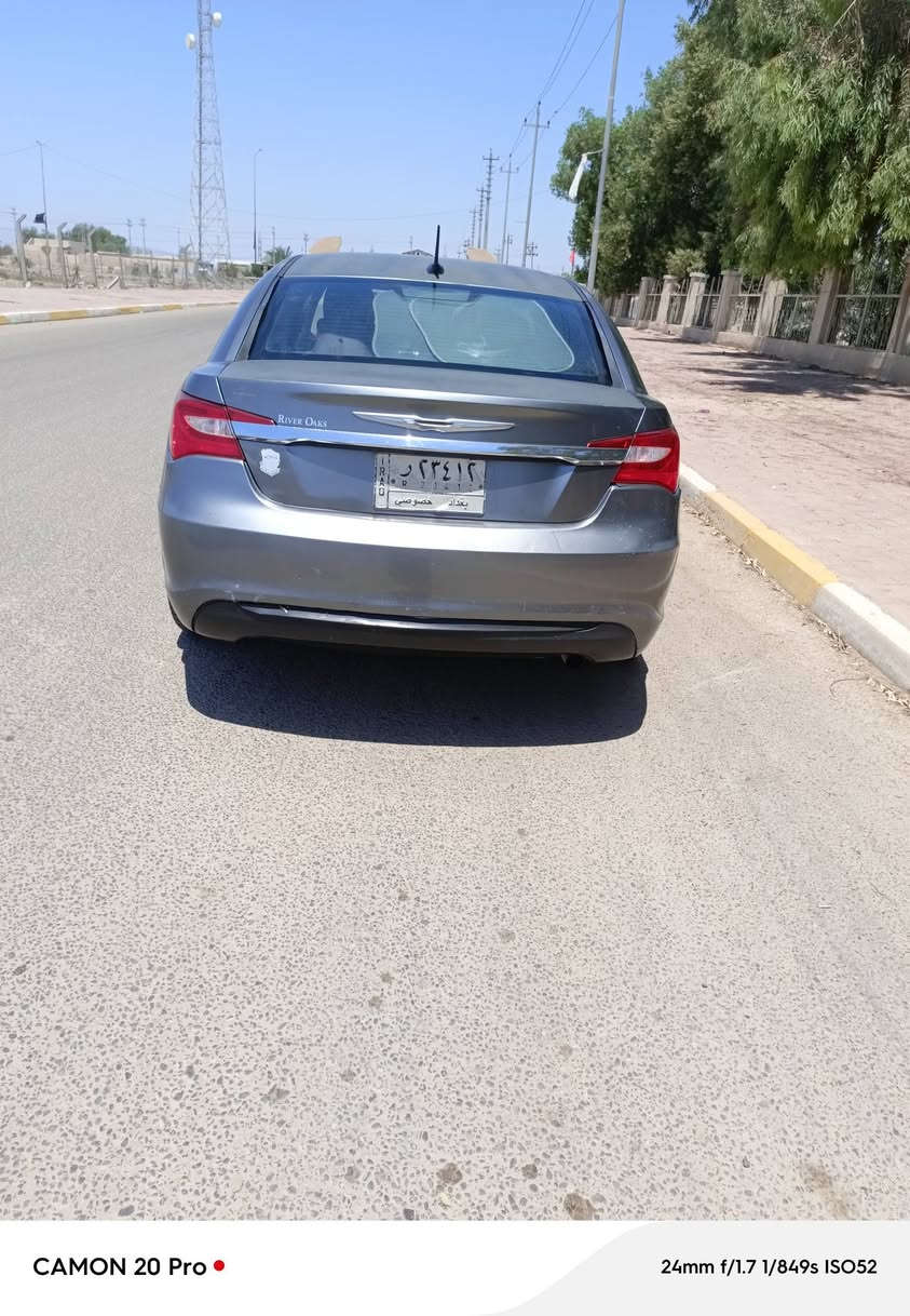 سي 200
موديل 13
محرك 2400
رقم بغداد صاحبها بالبصرة
السياره بدون ضربه
تايرات نضيفه
حداده زينه
كهربائيات كلها شغاله 
التبريد نقص وجه كمبريسر
البصرة القرنه
السعر 55
***********
