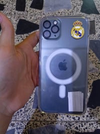 ايفون ١١برماكس نضيف كلشي ممبدل بي لون فيلي رصاصي كامرته حلوه كلشي شغال...