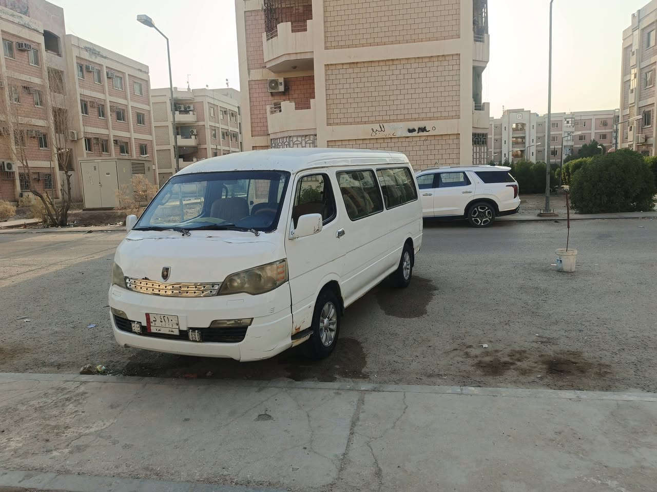 سلام عليكم جنبي موصليه للبيع سياره كير مكيه واكسن خير من الله تخم تاير جديد سنويه نموذج رقم 2 السعر 28 رقم *********** عنوان ناصريه
