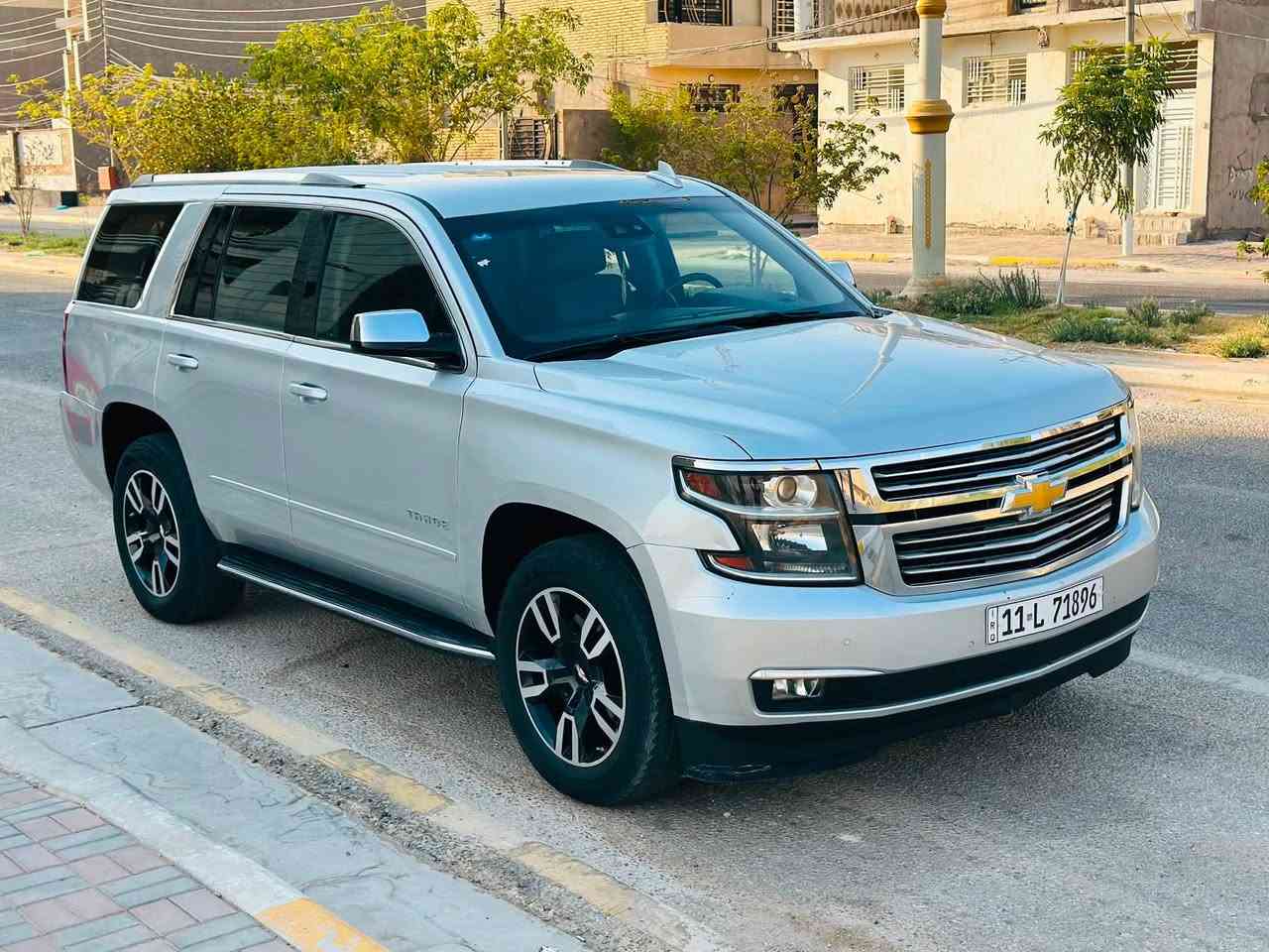 تاهو مديل 2018 اكلين كفاله عامه بيه بنيد كلير من امريكه فقط سونار + تقرير بل منشور 
السعر 268
للاستفسار *********** 
LT فوول بدون فتحه 
كشنات جلد سياحي كشنات خزن ميموري كهرباء قلاب تدفئه تبريد كشنات بصمه قاصه رادار امامي جنطه كهرباء تحديد مسار كشن هزاز حساسات امامي وخلفي شحن واير لس وباقي المواصفات معروفه سنويه وهزه جديده مكان السياره كربلاء

