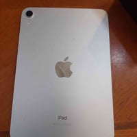 للبيع جهاز iPad mini (الجيل السادس) امن  اللون: فضي أنيق (Silver). الم...