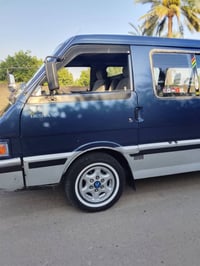 كيا بستا للبيع موديل ٩٤سنوية ٢٨ ما مطلوبة ولا ربع للاستفسار على الرقم ...