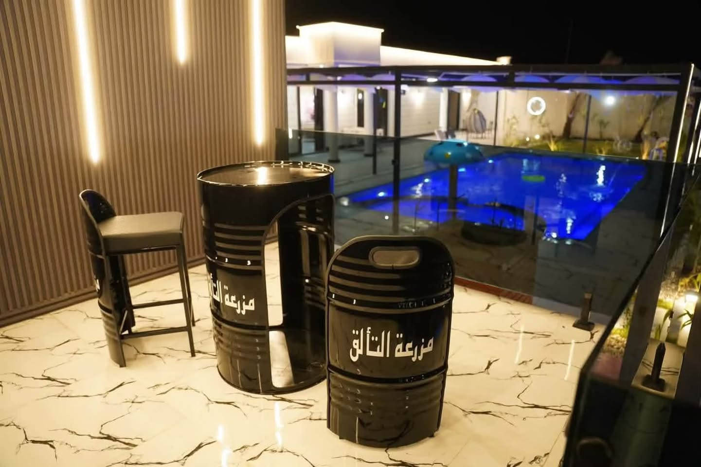 لا ضيع فلوسك بغير شي استثمر هذاي المزرعه ولدونم
مزرعه للبيع في ابو غريب سميلات دونم كامل نص مزرعه والنصف الاخر بضهرها كاع غير مبني كامله ومجهزه من جميع الخدمات تتكون من غرفتين غرفه سويت وغرفه شبابيه وحمامين وصاله مفتوحه عالمطبخ وغرفة بليارد وجلسه خارجيه وباربكيو كامل ومسبح اطفال وكبار اعماق المسبح ٦ في ١٢ المزرعه نظيفه جدا
تبعد عن الغزاليه وبغداد 15 دقيقه فقط 

سند 25 الدونم ع طابو ابو غريب 

لمزوعه واردها الشهري 10 مليون مايقارب 

اي استفسار مراسله وتصال ***********
