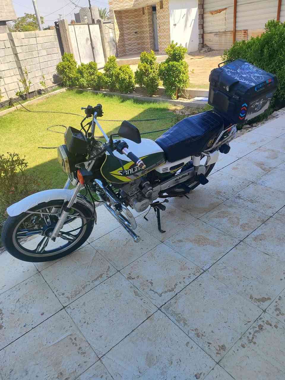 للبيع موديل 20محدثه السعر 600وبي مجال 
***********
