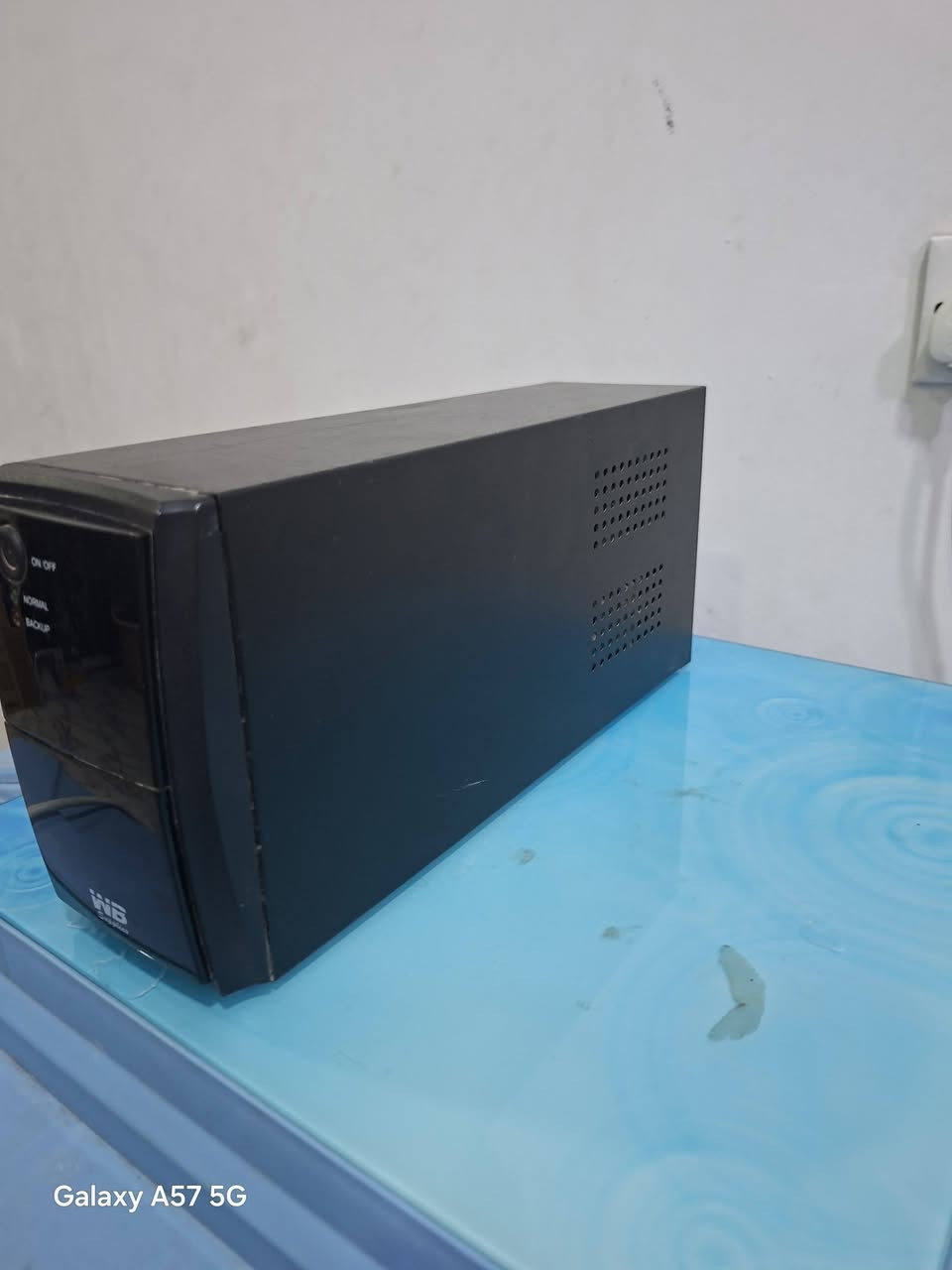السلام عليكم عندي UPS بطاريات ليثيوم طافي ما اعرف شبي قيم واخذ بغداد الشعب ***********
