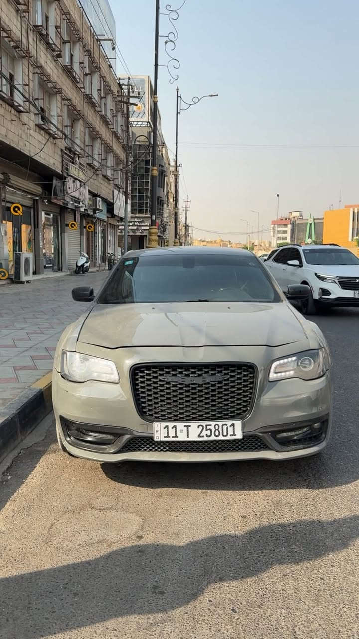 سلام عليكم 
اوباما s300 2019
للبيع فقط بدون أمراوس
 رقم بغداد باسمي تحويل ثاني يوم 
السياره فول عده الفتحة 
تبريد ثلج 
زنون عدسات ليزرية جديدة
تخم تايرات جديد 
السياره كاملة من كلشي 
السعر 215$ وبيها مجال 
للاستفسار *********** 
إذا السياره عجبتك اتصل وتدلل ♥️
