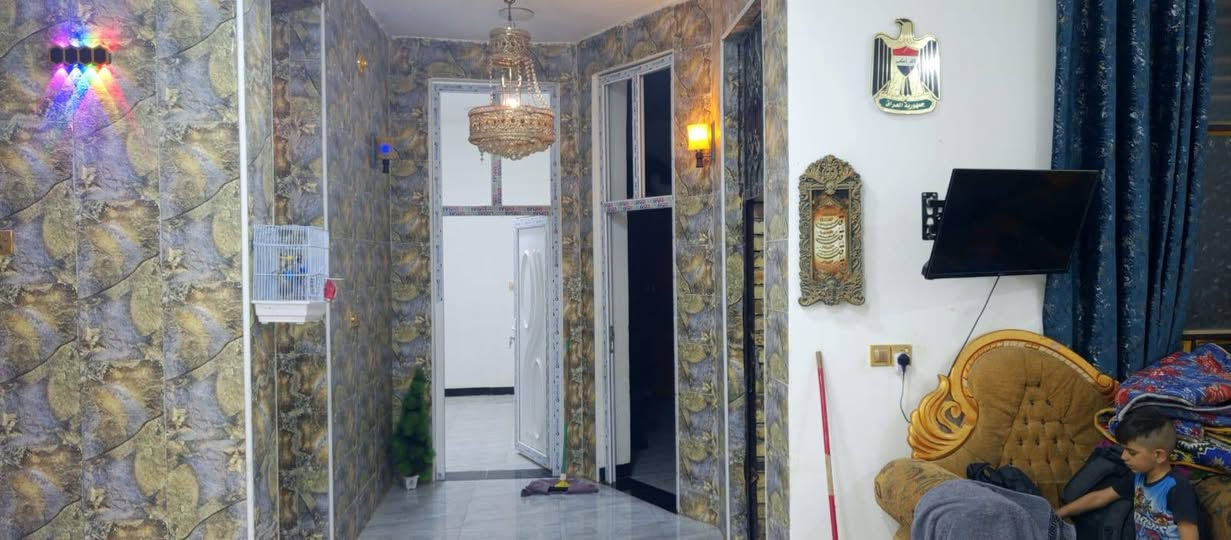دار 200م طابو صرف بناء حديث محتويات الدار غرفتين نوم صاله استقبال مطبخ ومجمع صحيات باقي تفاصيل.  شارع 30 ورديه سيف سعد.  السعر 140
للاستفسار مكتب فيض الرحمن👆🏿👆🏿
دار 200م طابو صرف بناء حديث محتويات الدار غرفتين نوم صاله استقبال مطبخ ومجمع صحيات باقي تفاصيل.  شارع 30 ورديه سيف سعد.  السعر 140

***********
