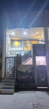 مشتمل للايجار • طابق أول وثاني • البياع الشرطة الرابعة