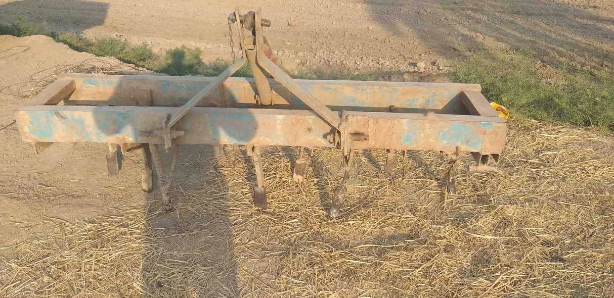 السلام عليكم مجموعه خراميش للبيع مكاني النجف مشخاب السعر التصال عل رقم ***********
