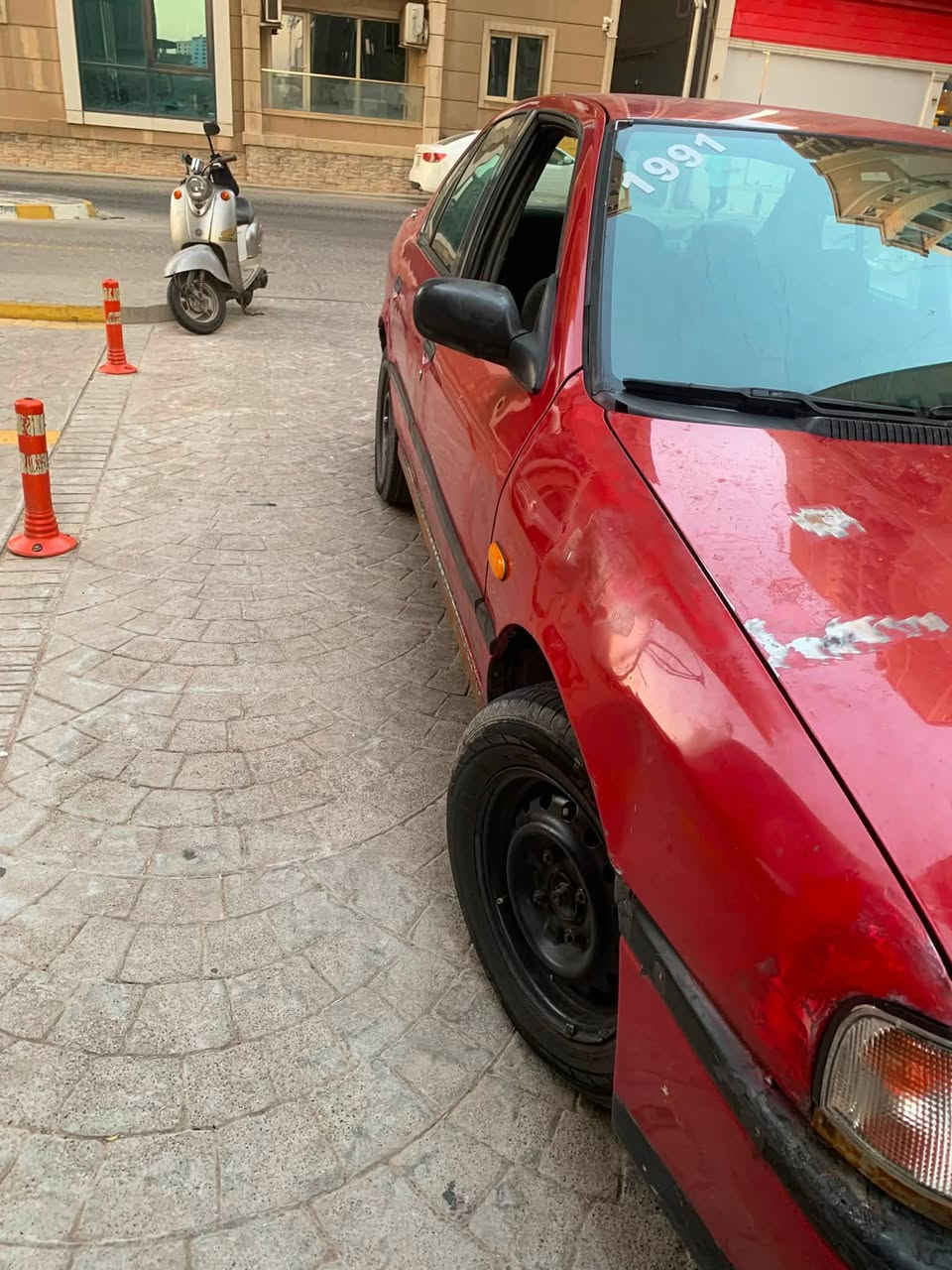 نيسان برايمرا ١٩٩١
رقم سليمانيه دولي سنويه ٢٠٢٩

بيها بطاقه بانزين 

محرك ١٦ 

 كابريتر مستبوشي 

جام امامي كهربائي 

سعرها ٣٢ 

مكاني كركوك مامتواجد ع الفيس 

***********

السياره كامله مكمله  مسمكرها ناقصها بس صبغ
